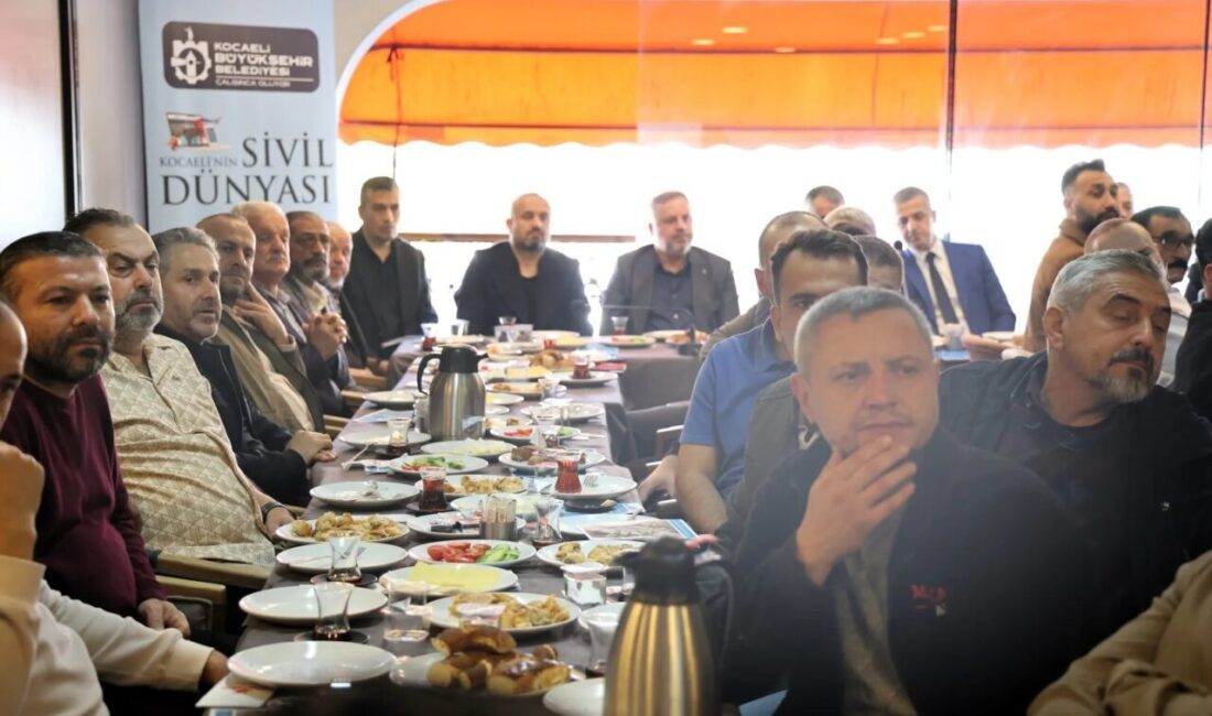 Kocaeli Büyükşehir Belediyesi, Yeşilova Meydan Kavşağı’nda yapılması planlanan yenileme çalışmaları