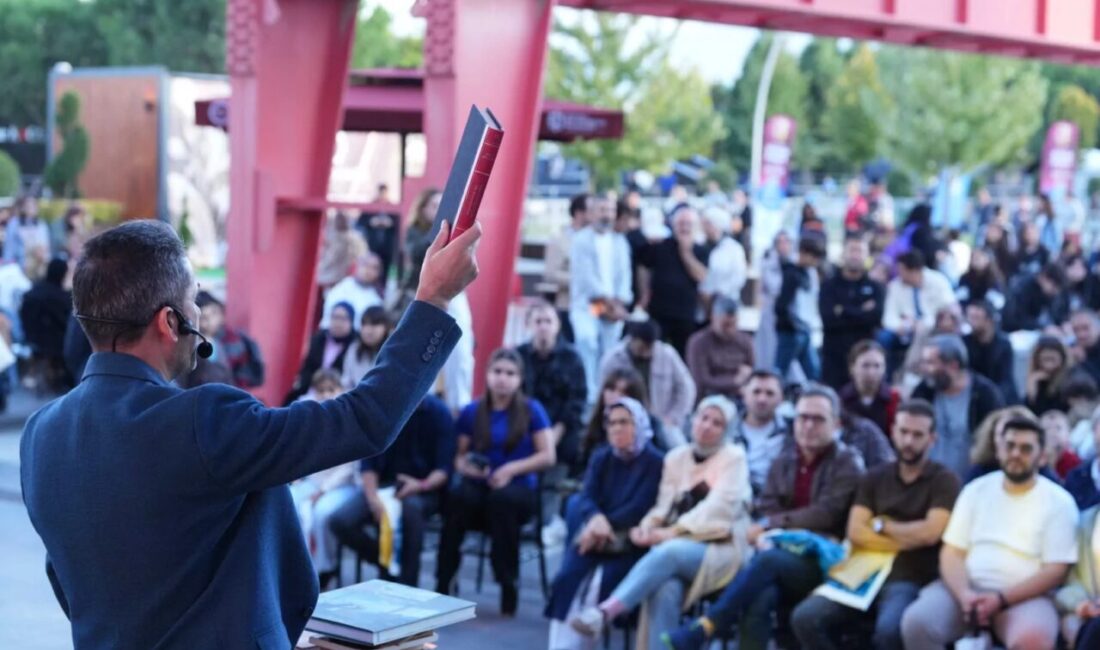 Kitapseverlerin buluşma noktası olan Uluslararası 16. Kocaeli Kitap Fuarı, bu