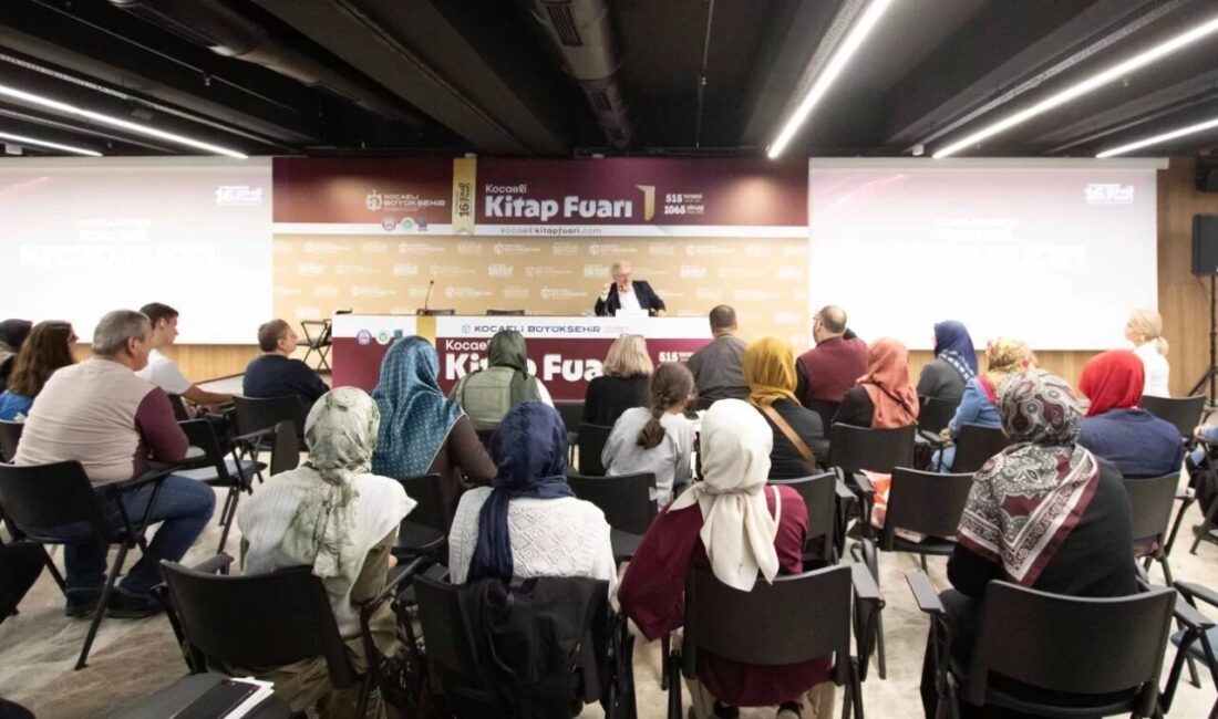 Uluslararası 16. Kocaeli Kitap Fuarı kapsamında düzenlenen söyleşiler, farklı ve