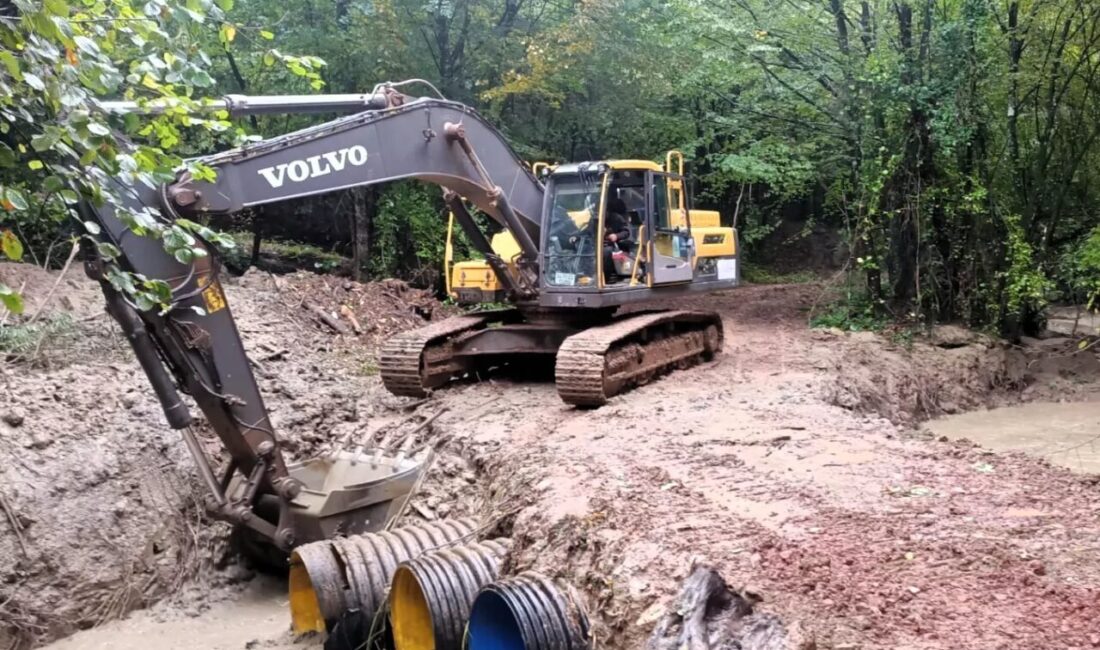 Kocaeli’de sağanak yağışın ardından temizlik mesaisi başladı. Bu kapsamda Büyükşehir