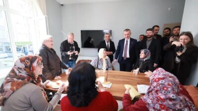 Kocaeli Büyükşehir Belediyesi’nin, 65 yaş ve üzeri vatandaşlar için hayata