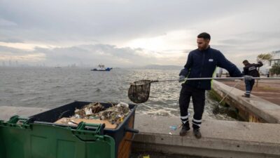 İzmir Büyükşehir Belediyesi, yağışların ardından dereler ve yağmur sularıyla birlikte