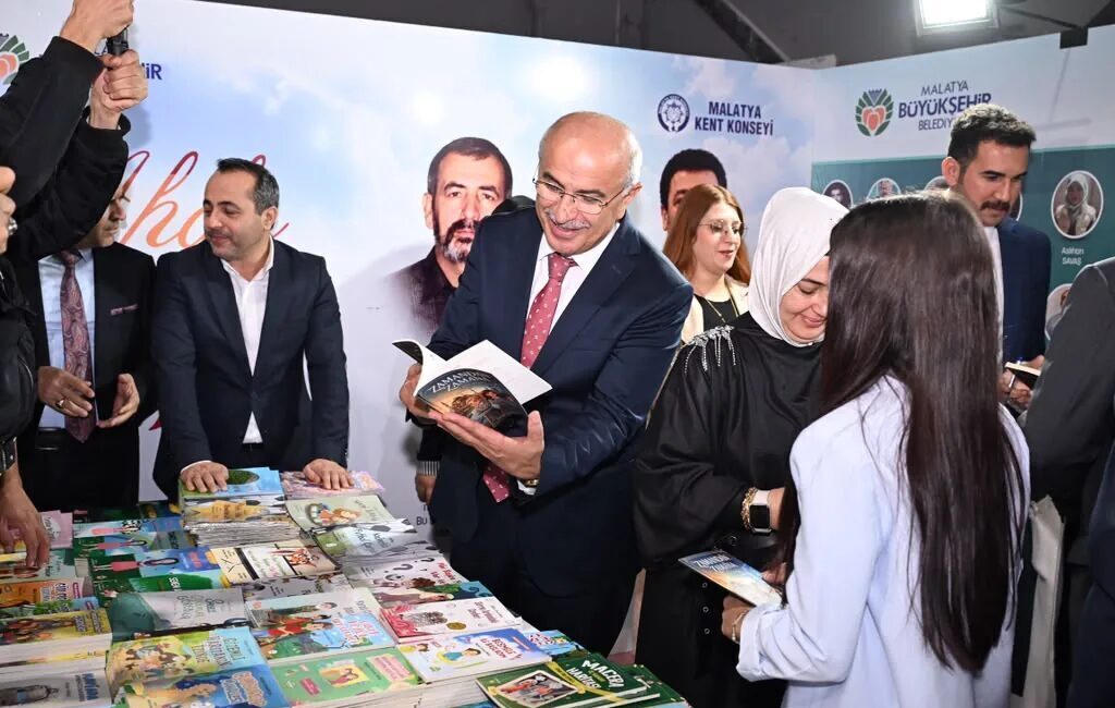 Malatya Valiliği ve Büyükşehir Belediyesi iş birliğiyle düzenlenen 12. Malatya