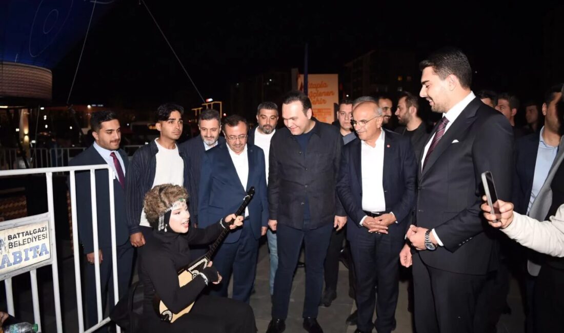 AK Parti Gençlik Kolları Genel Başkanı Yusuf İbiş’i ağırlayan Malatya