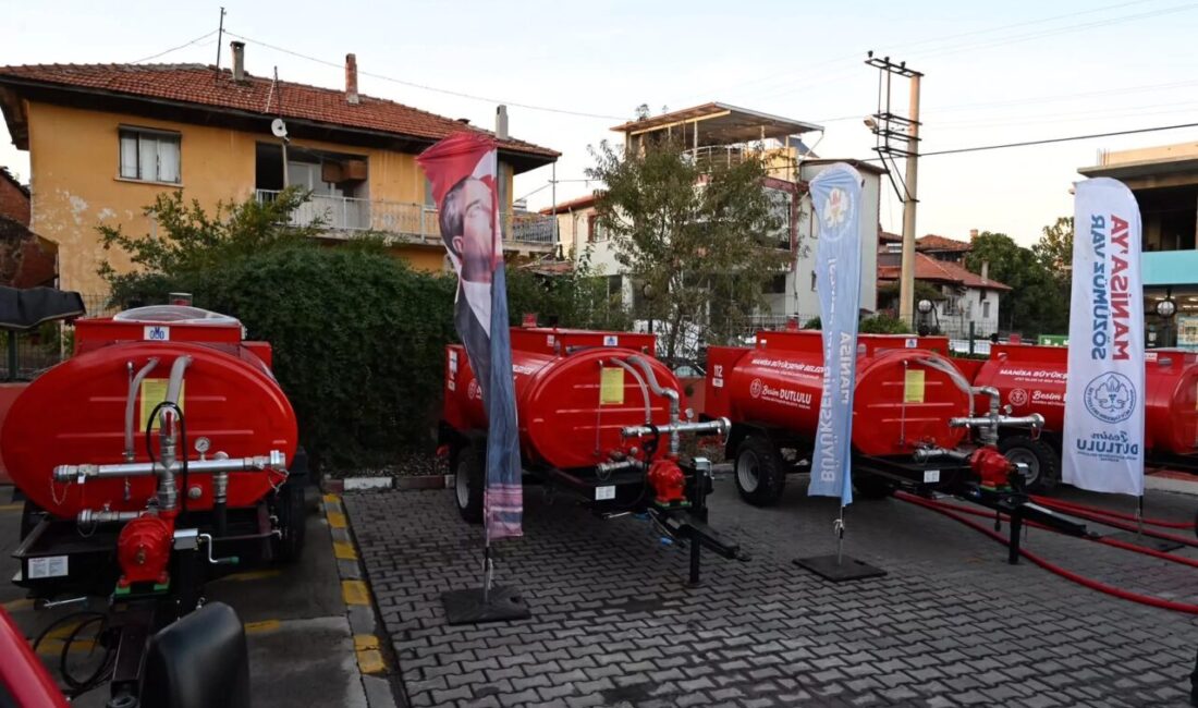 Manisa Büyükşehir Belediye Başkanı Besim Dutlulu, Kula ziyareti kapsamında orman