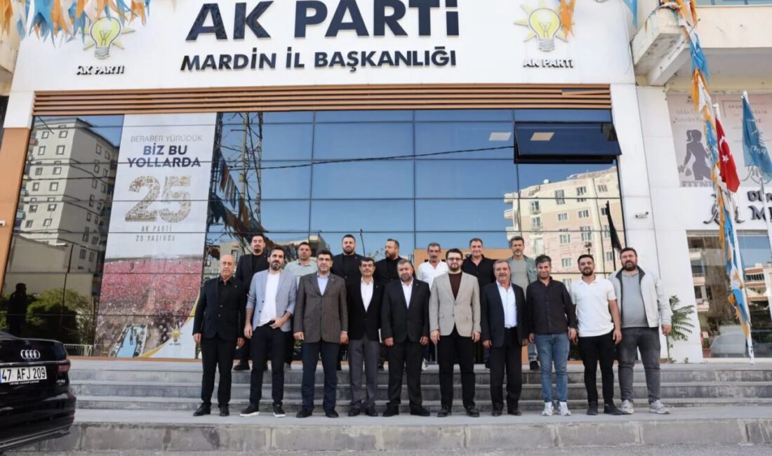 AK Parti Mardin İl Başkanlığı, düzenlediği katılım töreniyle Süs, Örnek