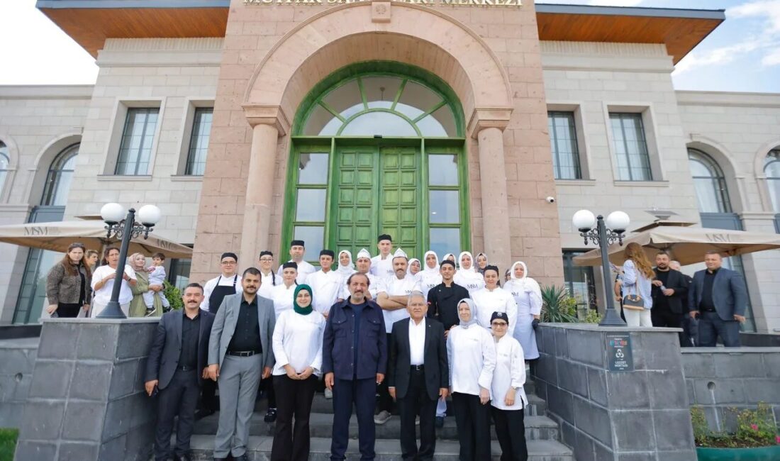 Kayseri Büyükşehir Belediyesi’nin ev sahipliğinde düzenlenen 4. Kayseri Gastronomi Günleri’ne