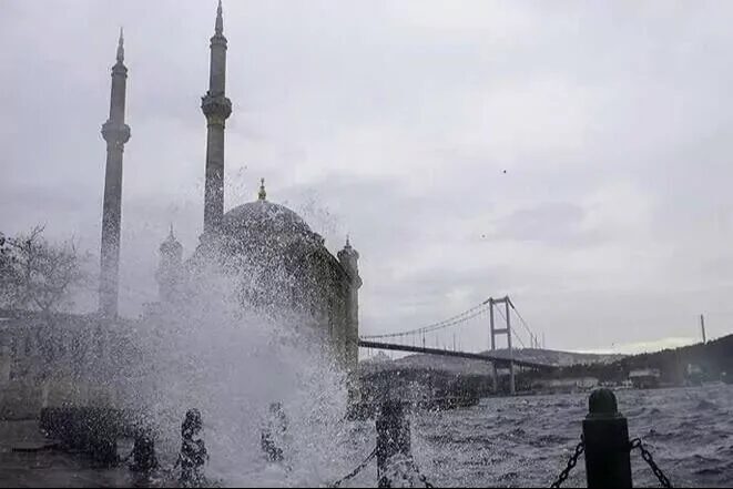 Meteoroloji Genel Müdürlüğü, yurdun kuzey ve batı kesimleri için sağanak