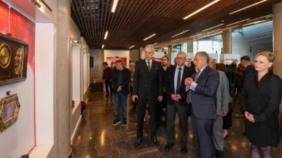 Osmangazi Belediyesi, Türkiye Cumhuriyeti’nin kuruluşunun 103’üncü yıl dönümü kutlamaları kapsamında