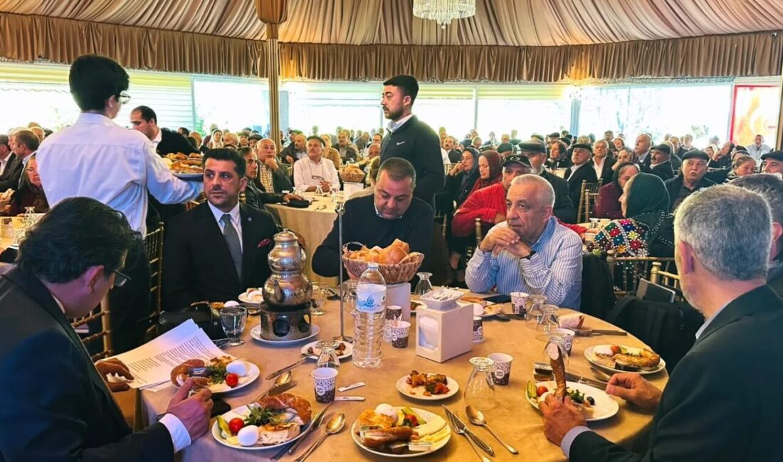 Tokat’ta düzenlenen Alevi İnanç-Dede Ocakları Bölge Toplantısı’nda ocak geleneğinin geleceği